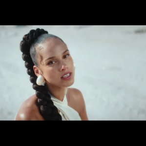 Alicia Keys f/ Lucky Daye 