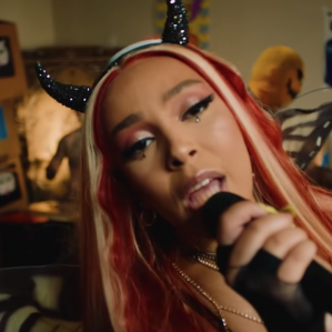 Doja Cat "Bottom Bitch" (Jack Begert, Dir.) | VideoStatic