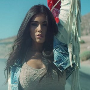 Madison Beer "All For Love" (Hans Emanuel, Dir.) | VideoStatic